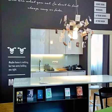 Mooo Downtown Aparthotel