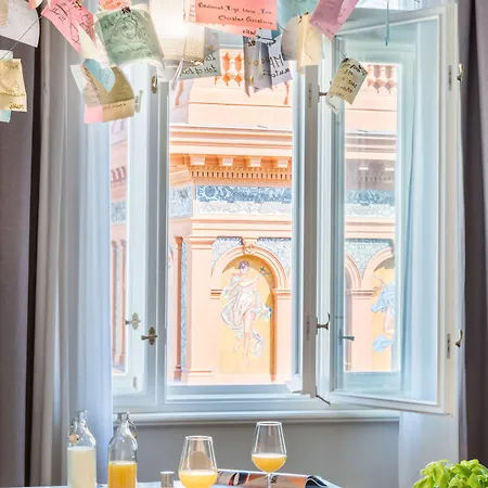 Mooo Downtown 4* Praga