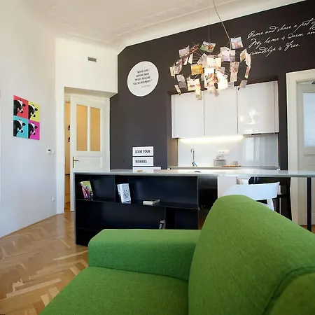 Lägenhetshotell Mooo Downtown Prag