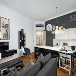Mooo Downtown Apartmanhotel Prága