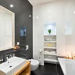 Apartmanhotel Mooo Downtown 4*