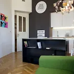 Mooo Downtown Apartmanhotel