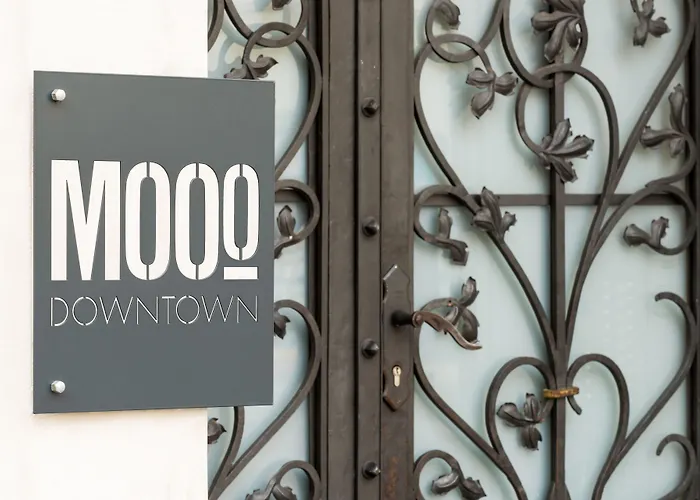 Mooo Downtown 4*